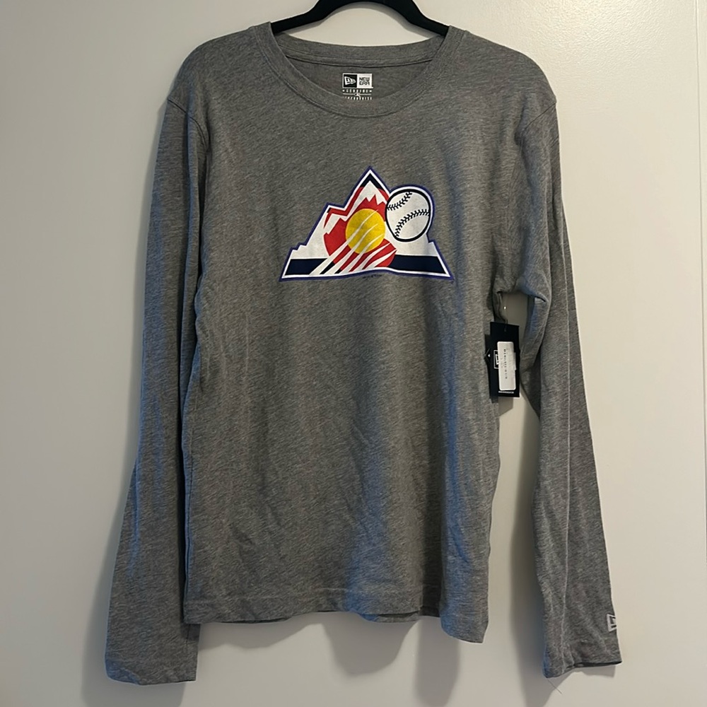 Colorado Rockies Long Sleeved Shirt NWT